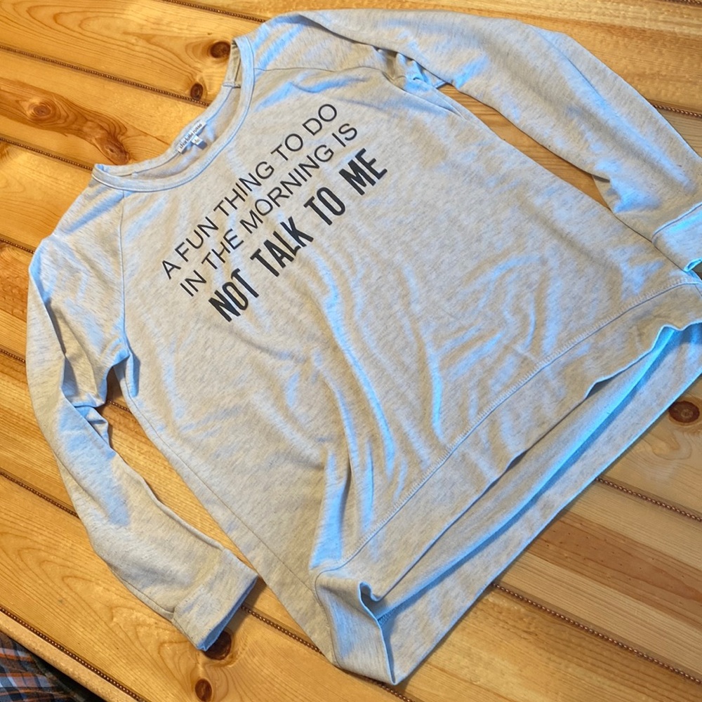 Sweatshirt